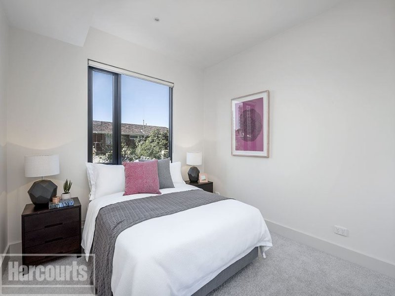 302/1 Powlett Street, East Melbourne Sold by Harcourts Melbourne City - image 7