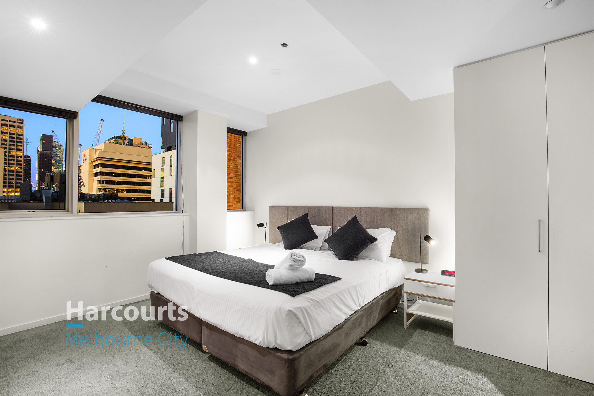 512/118 Russell Street, Melbourne Sold by Harcourts Melbourne City - image 5