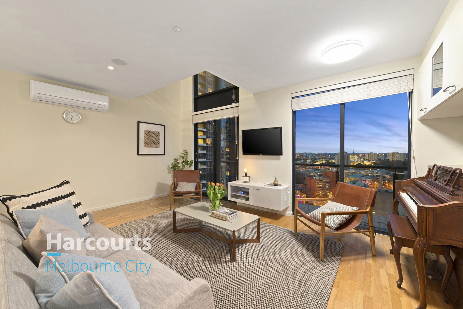 2714/87 Franklin Street, Melbourne Sold by Harcourts Melbourne City - image 3