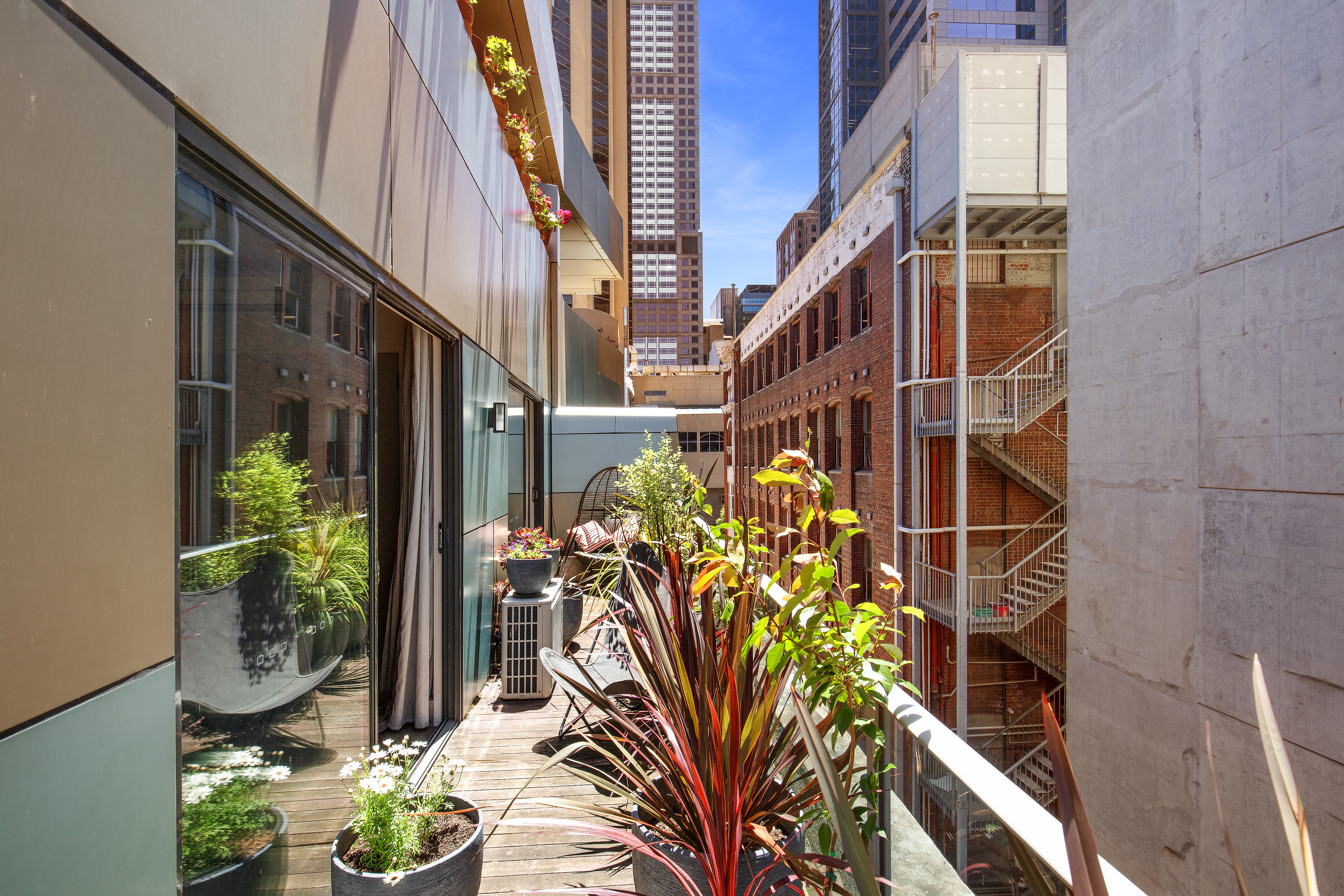 11/30 Oliver Lane, Melbourne Sold by Harcourts Melbourne City - image 11