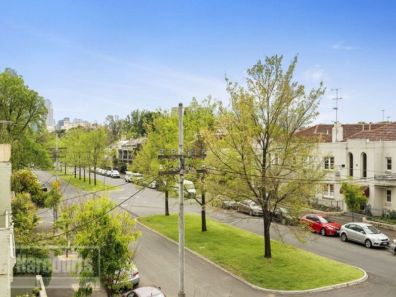 12/1-11 Grey Street, East Melbourne Sold by Harcourts Melbourne City - image 2