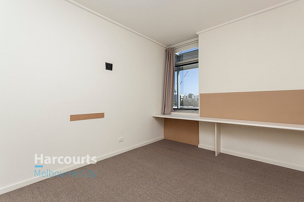 2405/570 Lygon Street, Carlton Leased by Harcourts Melbourne City - image 5