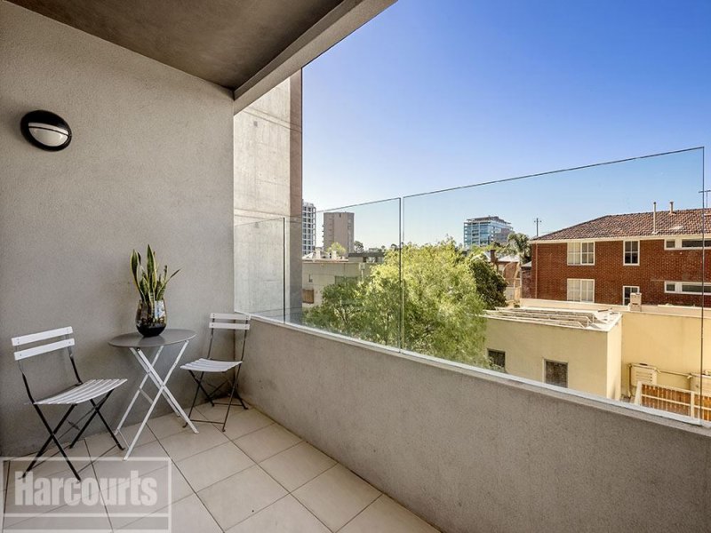 302/1 Powlett Street, East Melbourne Sold by Harcourts Melbourne City - image 5