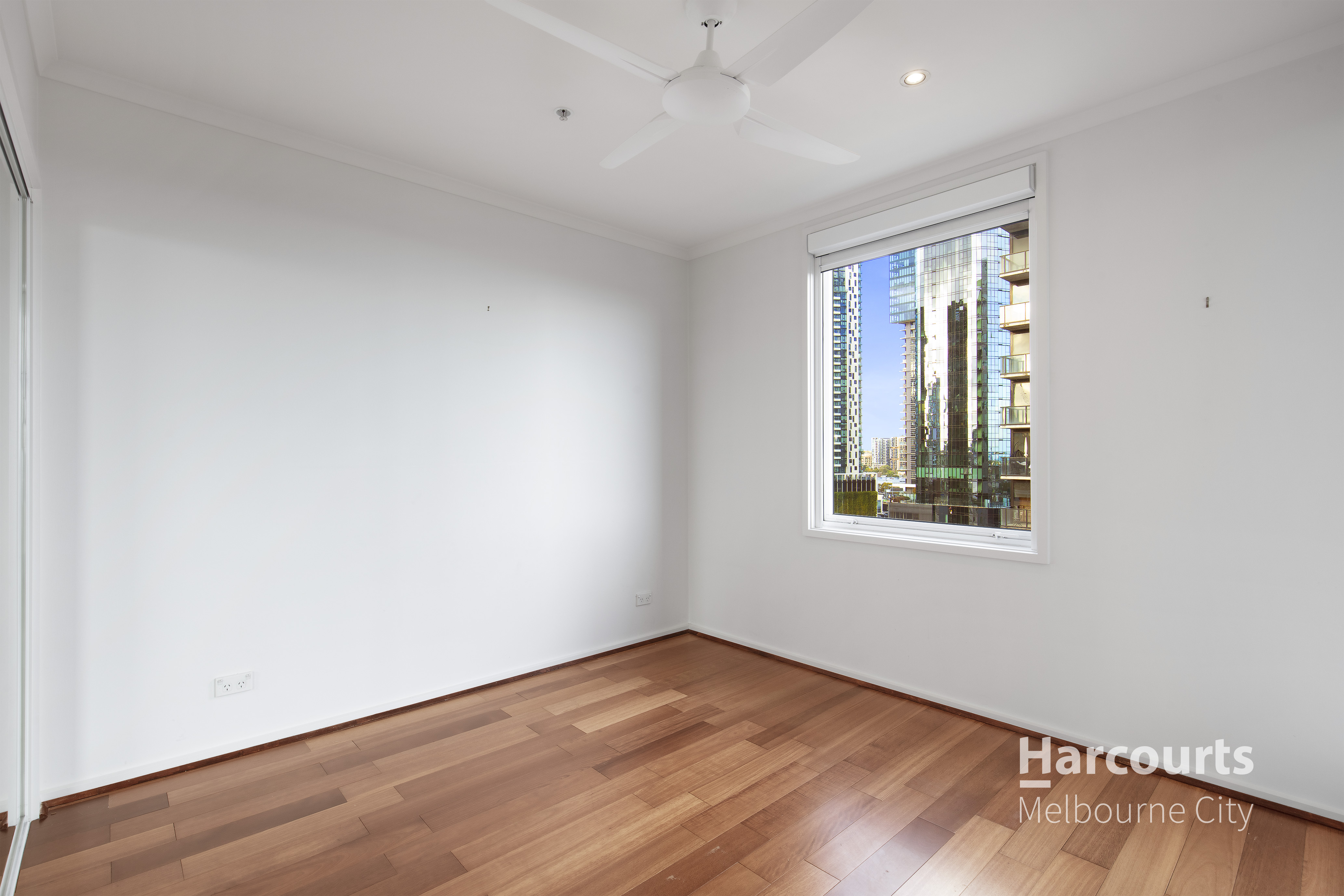 142/79 Whiteman Street, Southbank Leased by Harcourts Melbourne City - image 6