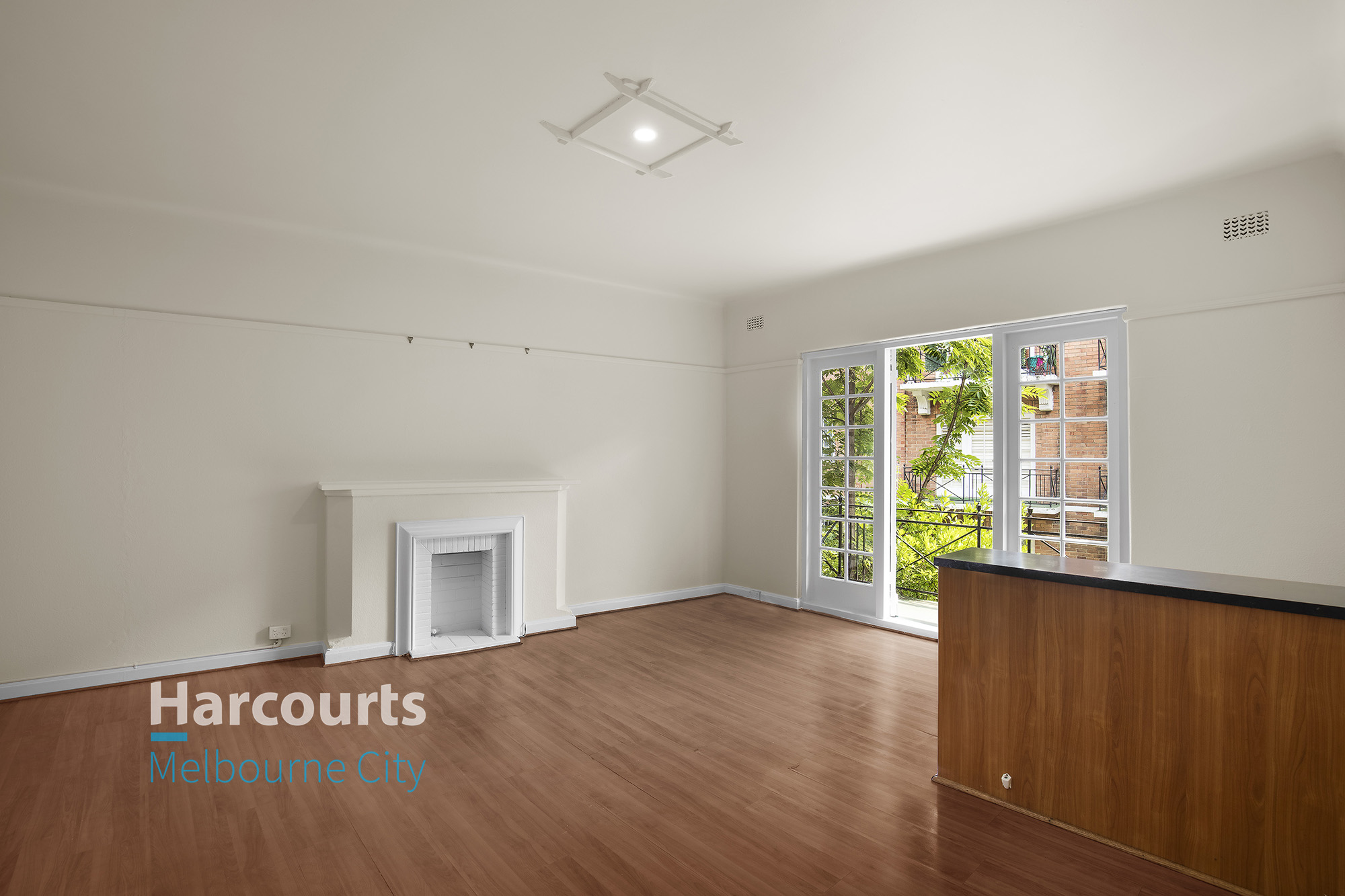 10/53 Powlett Street, East Melbourne Sold by Harcourts Melbourne City - image 3