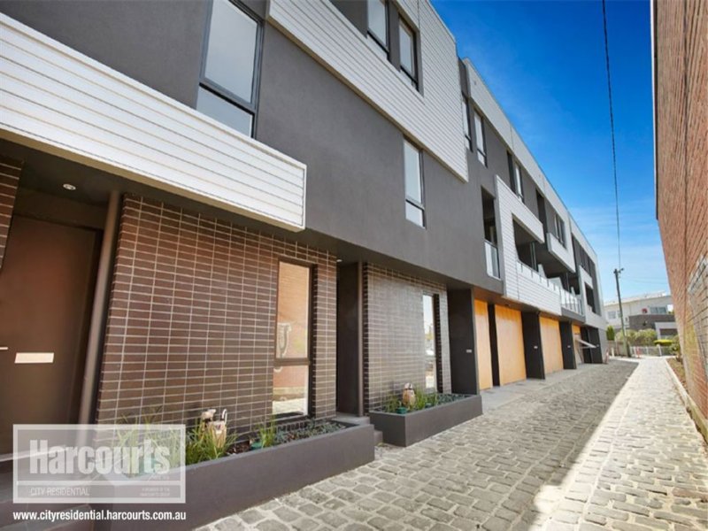 10 Greenham Place, Footscray Sold by Harcourts Melbourne City - image 4