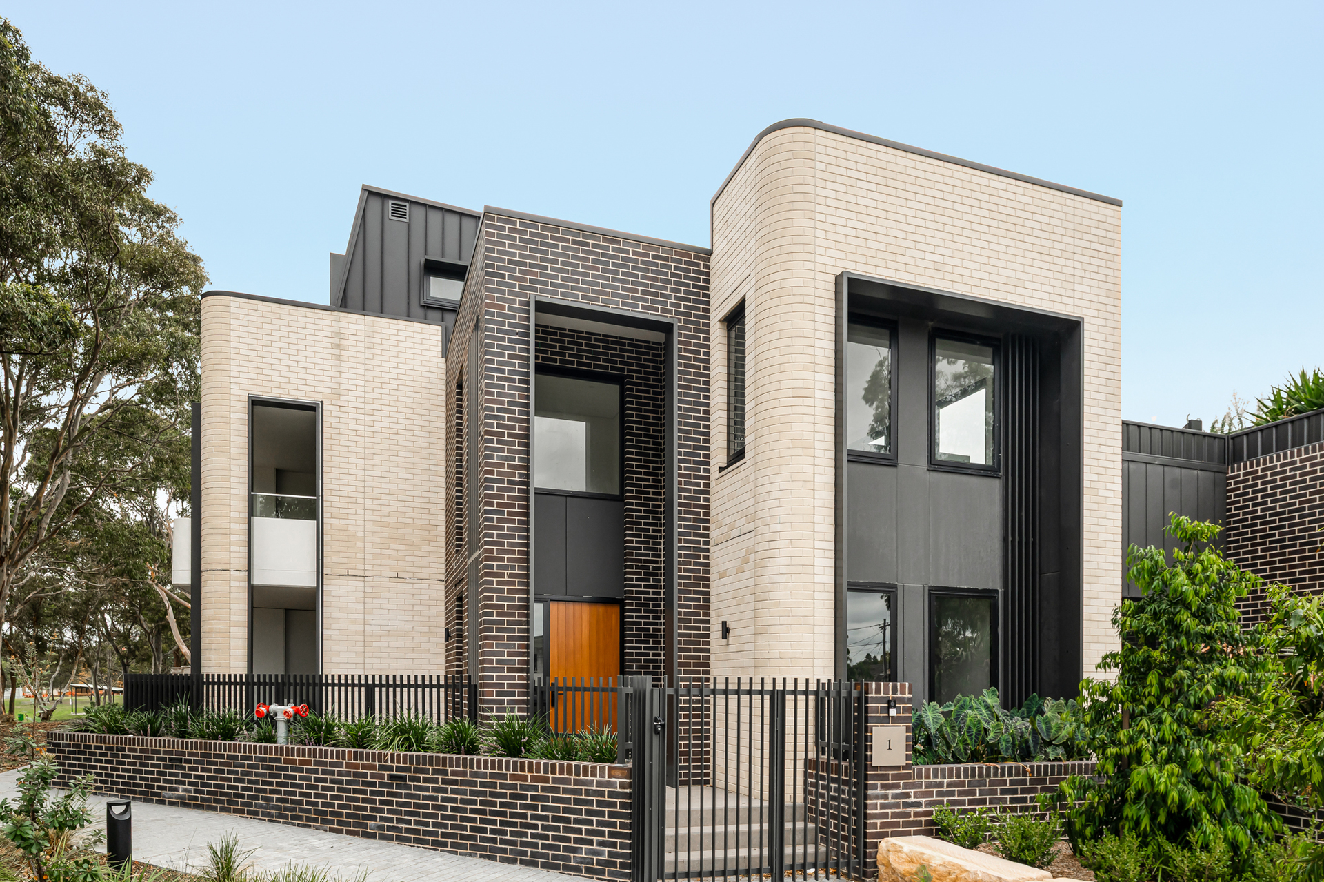 Henley 1号街角住宅外观实景