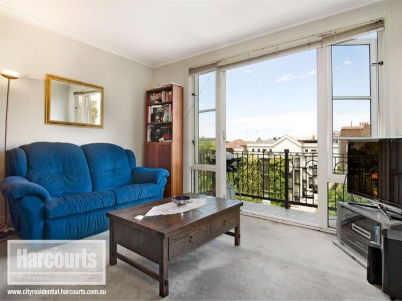 8/180 Albert Street, East Melbourne Sold by Harcourts Melbourne City - image 3