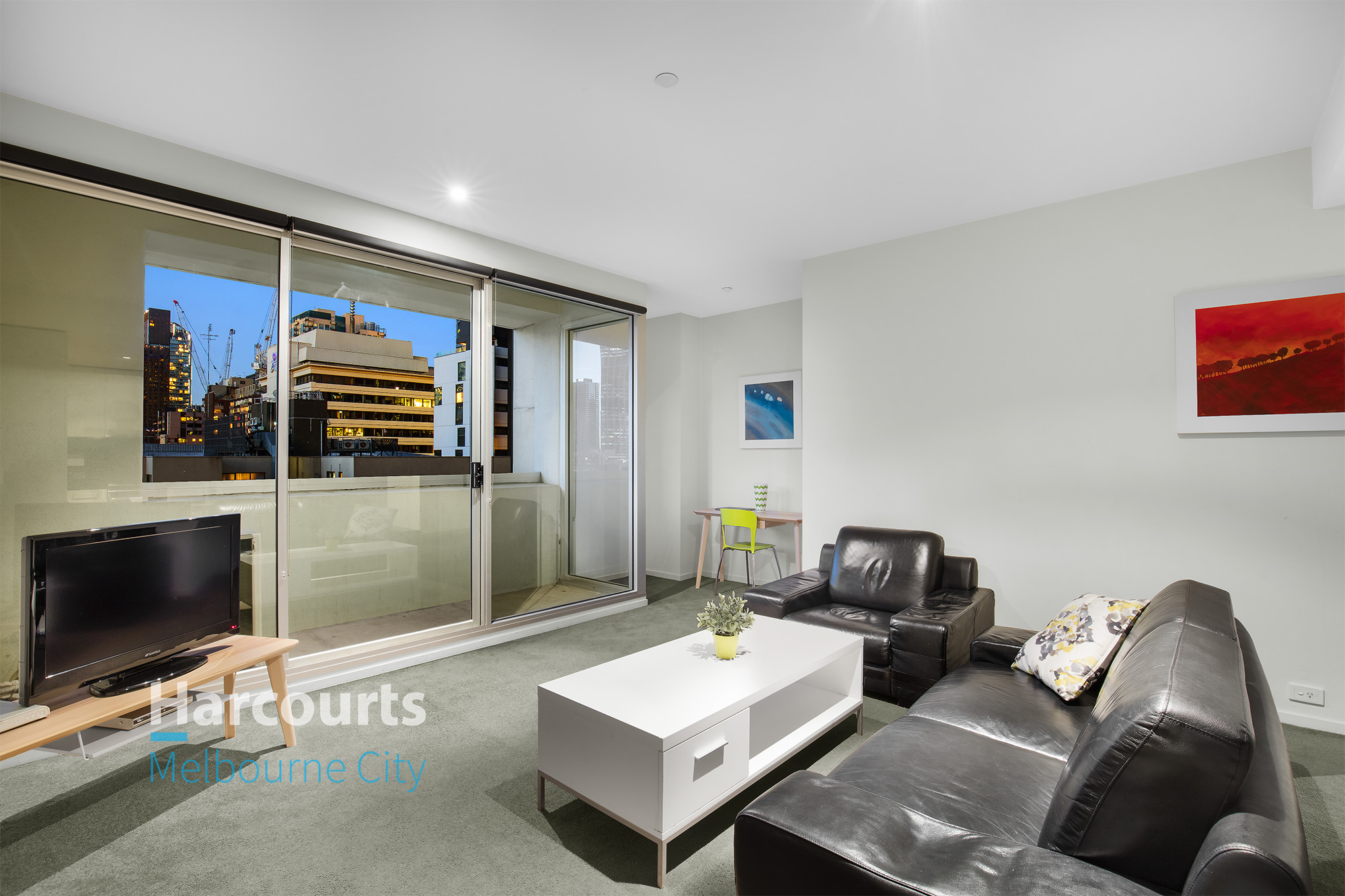 512/118 Russell Street, Melbourne Sold by Harcourts Melbourne City - image 2