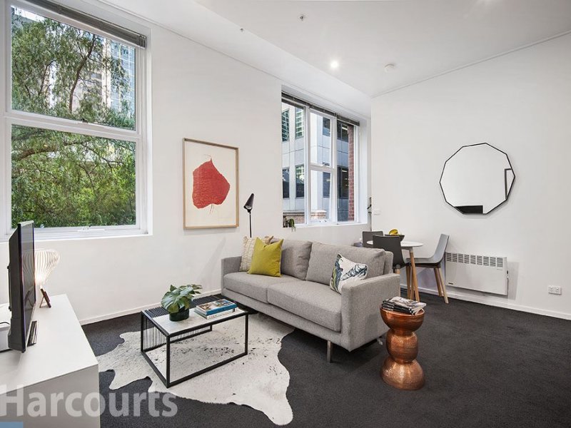 15/562 Little Bourke Street, Melbourne Sold by Harcourts Melbourne City - image 2