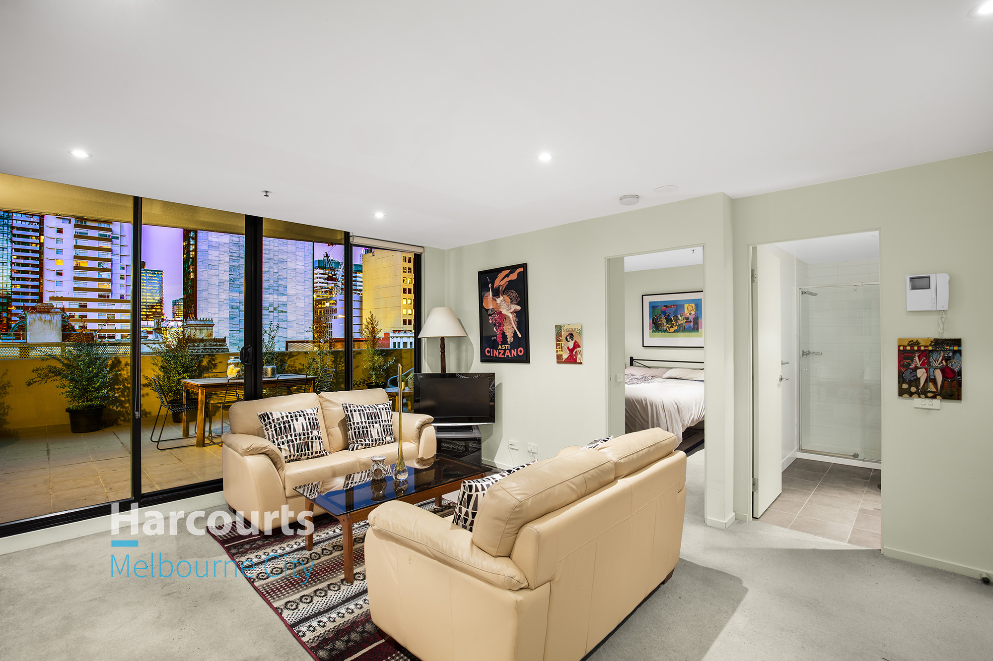 705/380 Little Lonsdale Street, Melbourne Sold by Harcourts Melbourne City - image 3