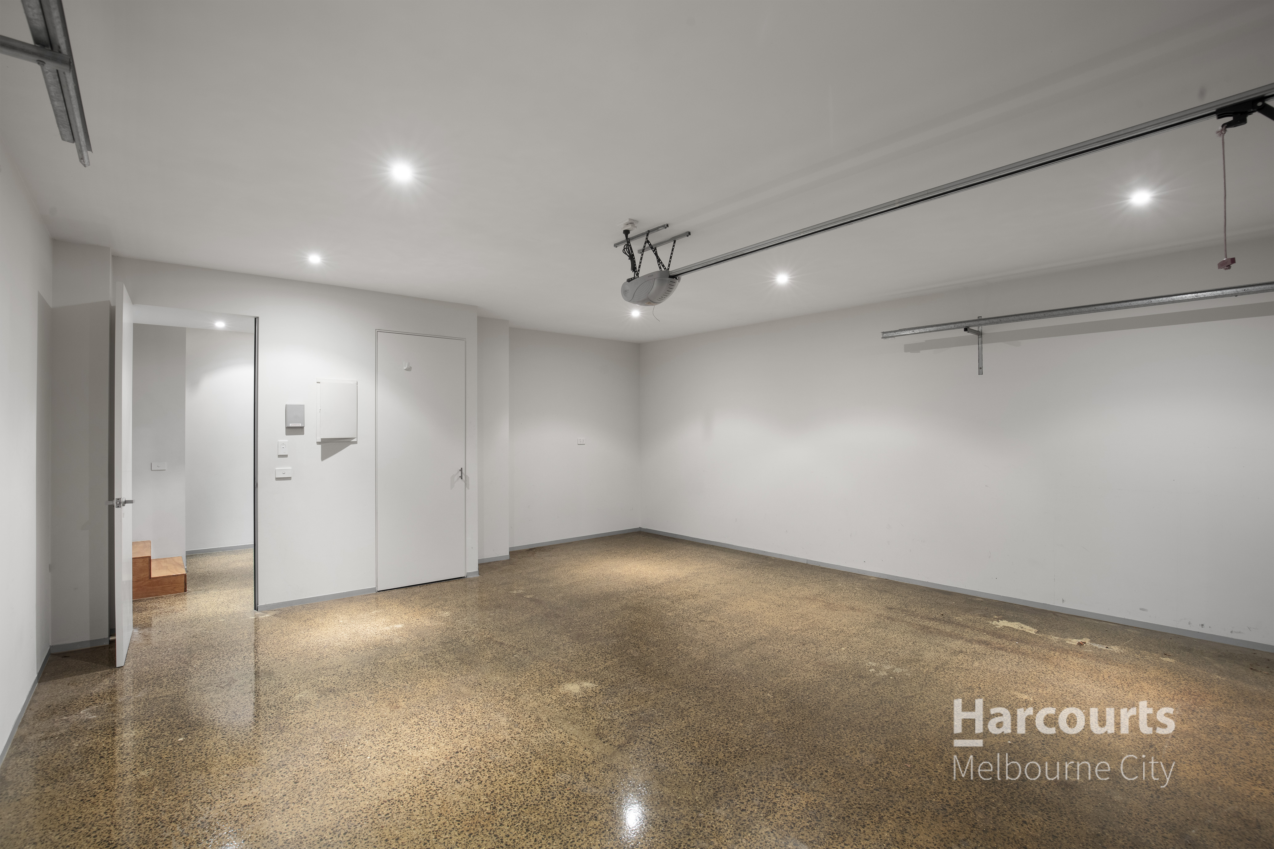 8 Mark Street, North Melbourne Leased by Harcourts Melbourne City - image 8