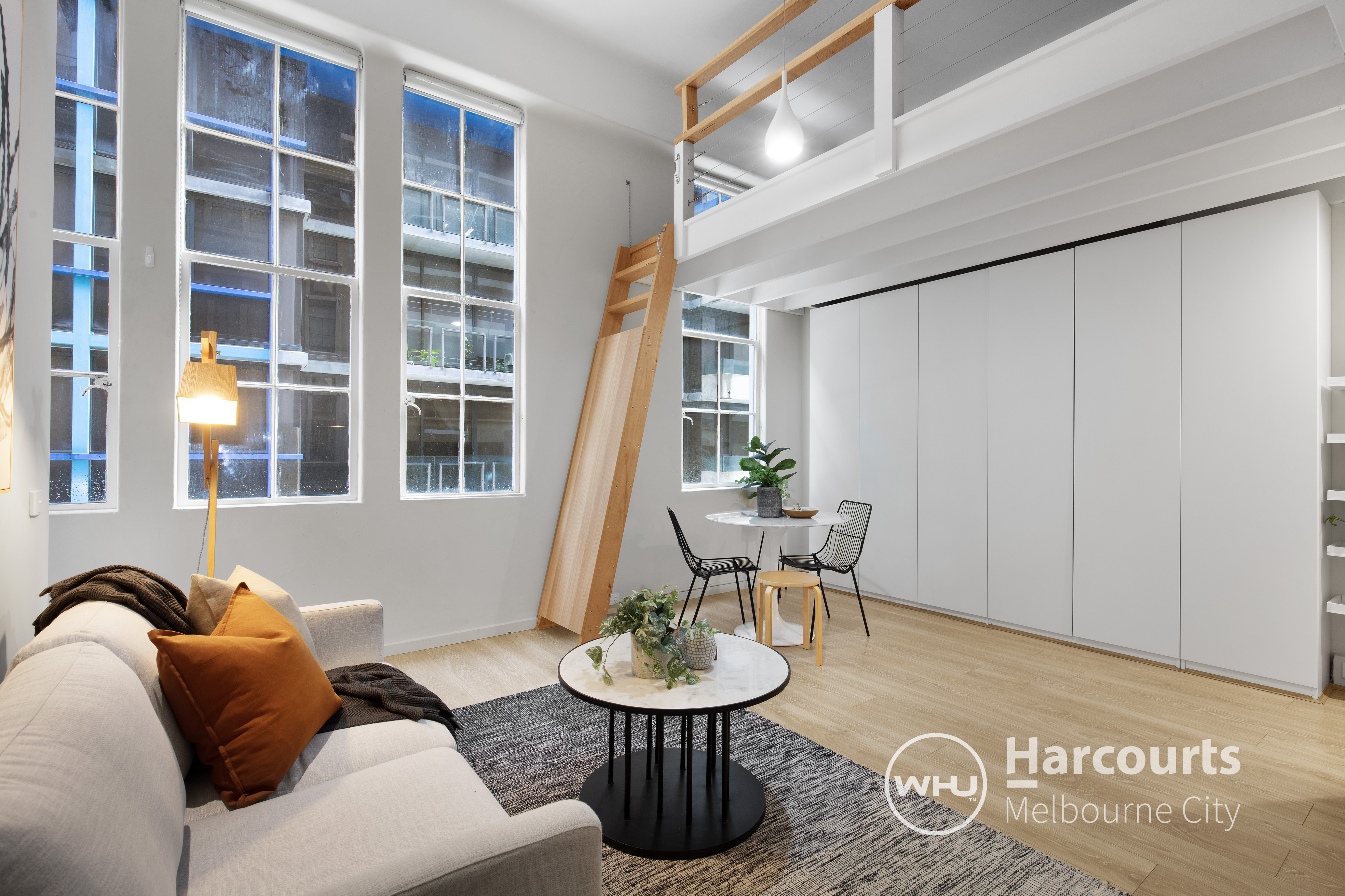 5/377 Little Collins Street, Melbourne Sold by Harcourts Melbourne City - image 2