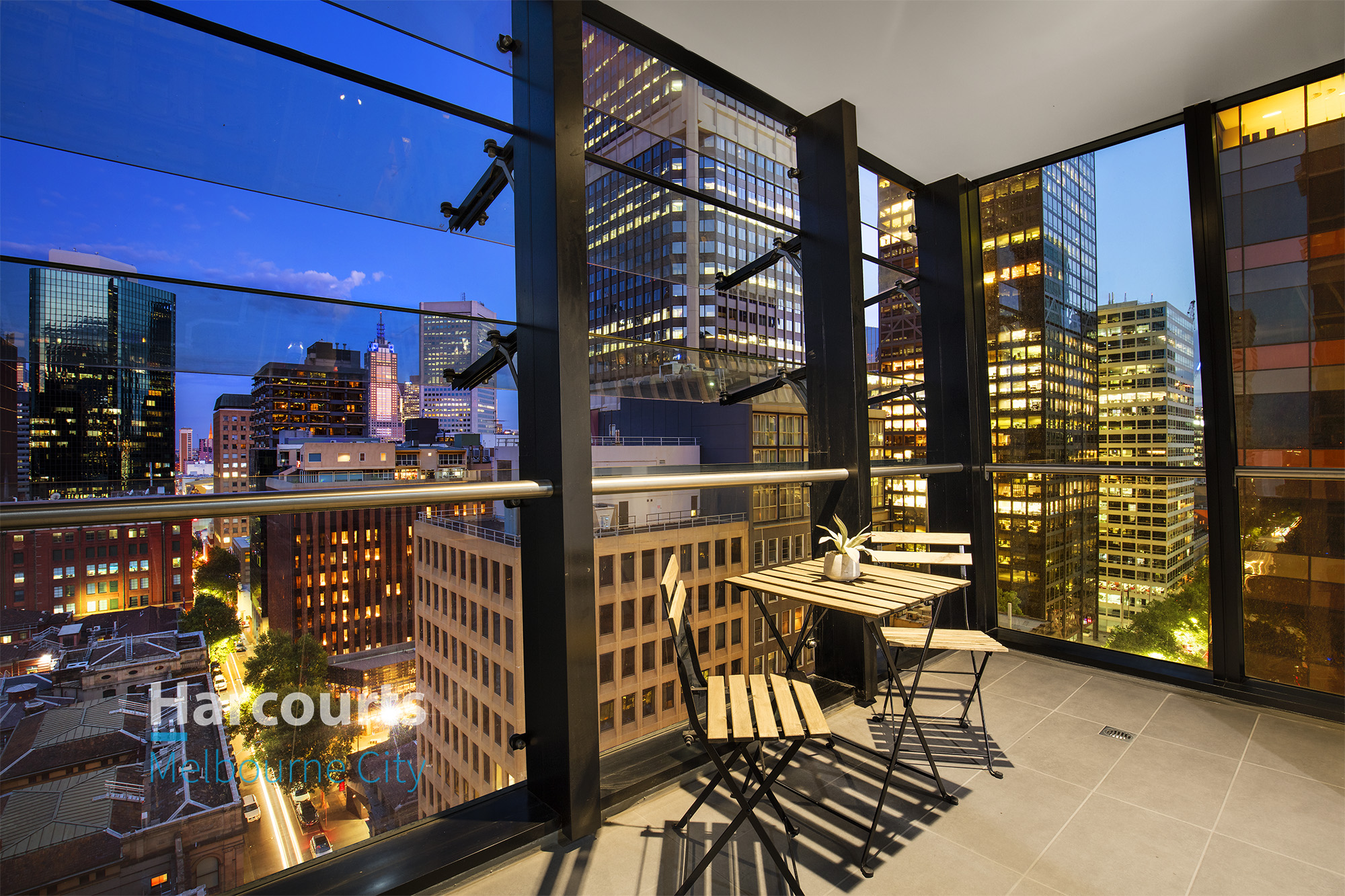 1323/199 William Street, Melbourne Sold by Harcourts Melbourne City - image 3