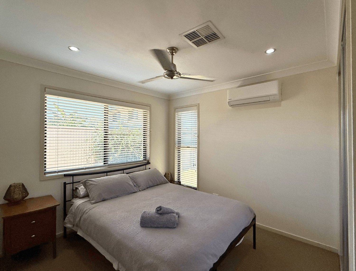 2/98 Grosvenor Drive, Moranbah Leased by Infinity Property Specialists - image 8
