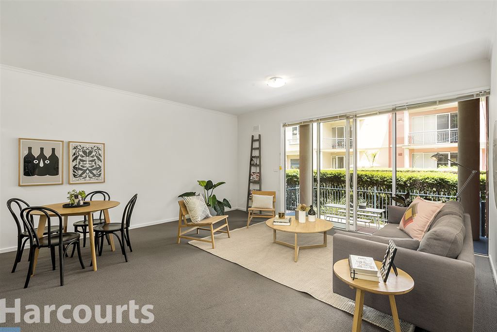 23/88 Wells Street, Southbank Sold by Harcourts Melbourne City - image 2