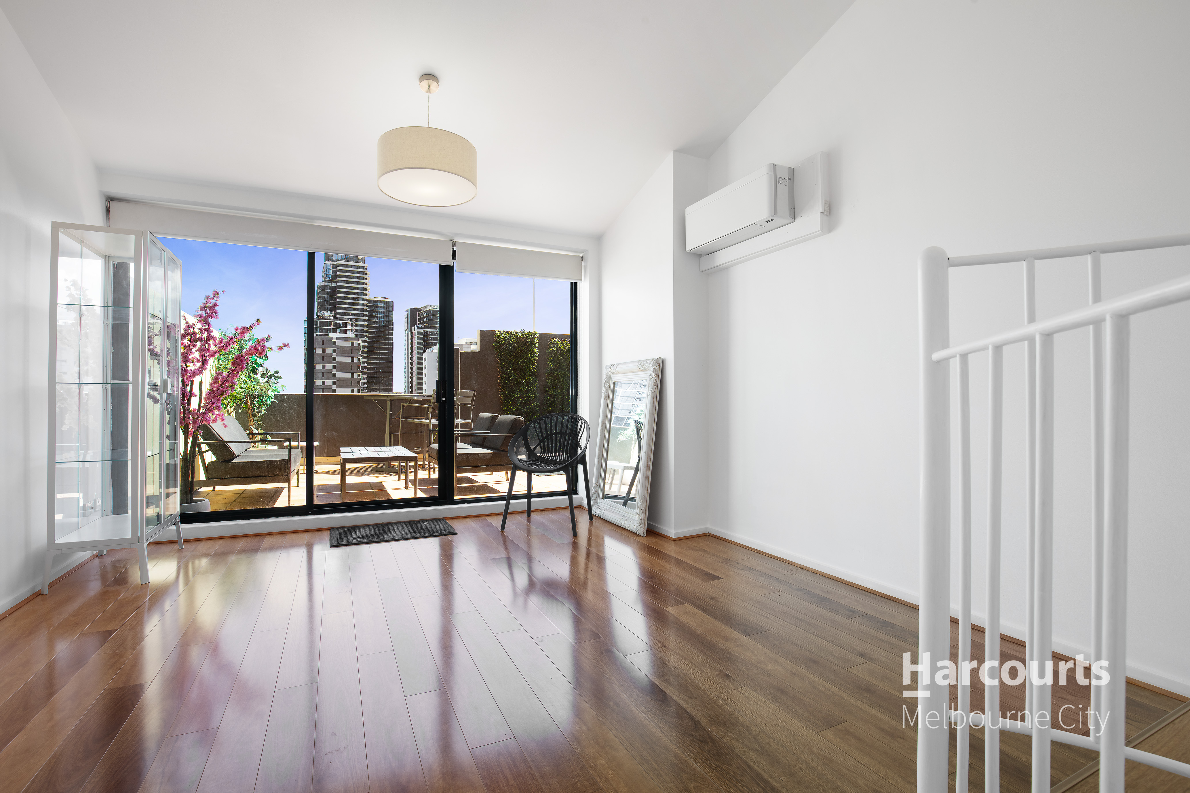 1006/585 La Trobe Street, Melbourne Leased by Harcourts Melbourne City - image 9