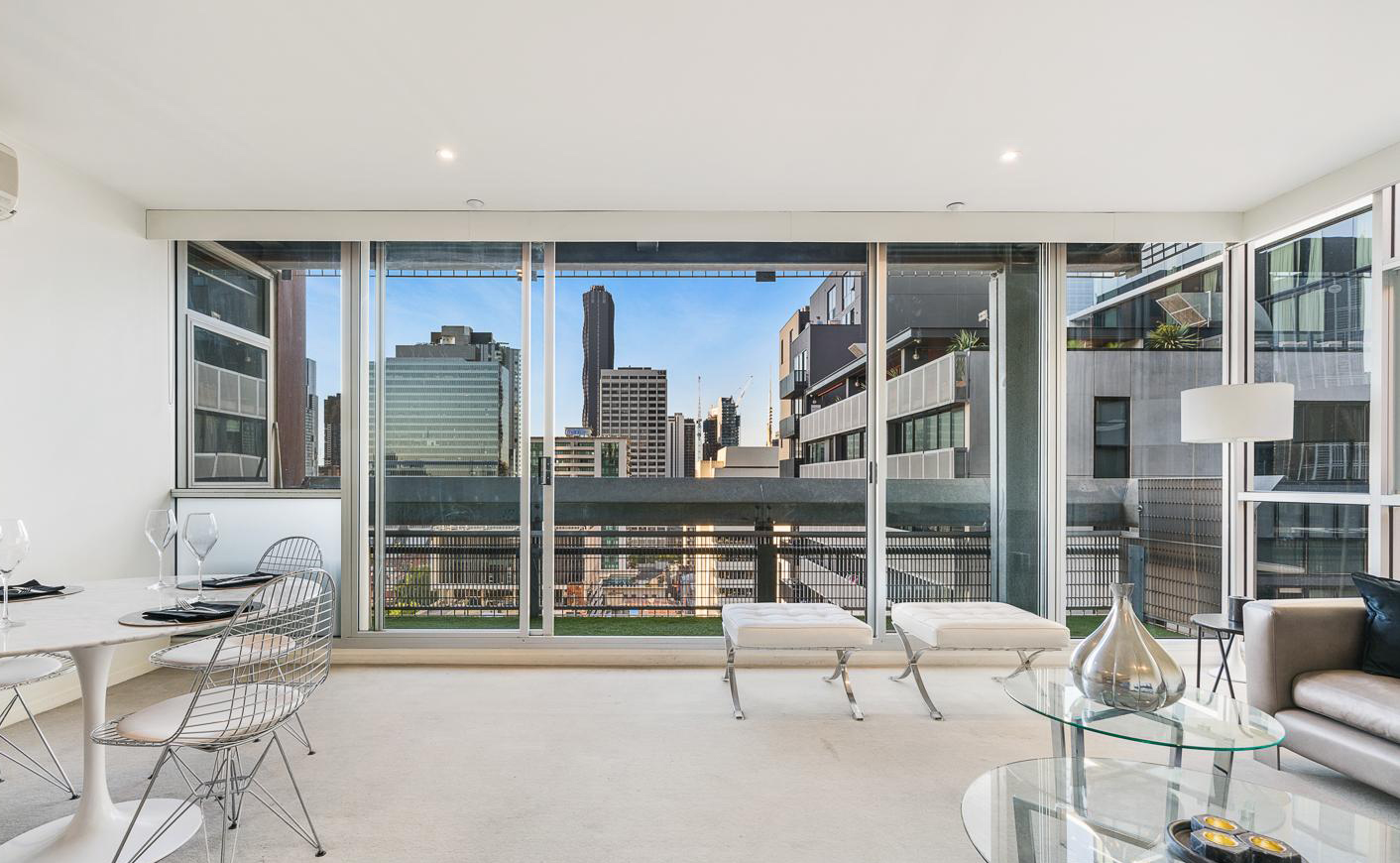 1008/118 Russell Street, Melbourne Sold by Harcourts Melbourne City - image 19