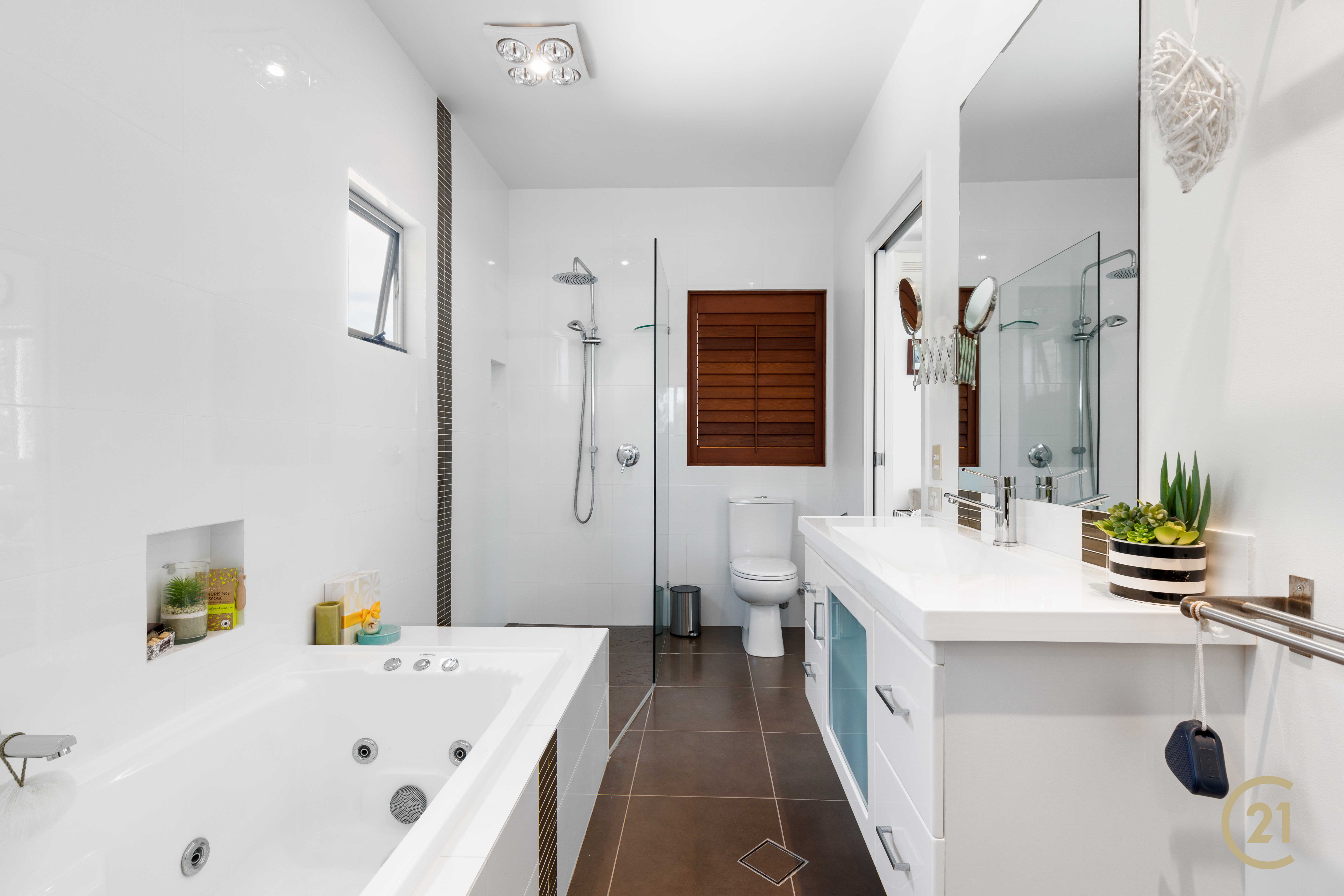 26 Seafarer Court, Castaways Beach Sold by Ray White Noosa - image 32