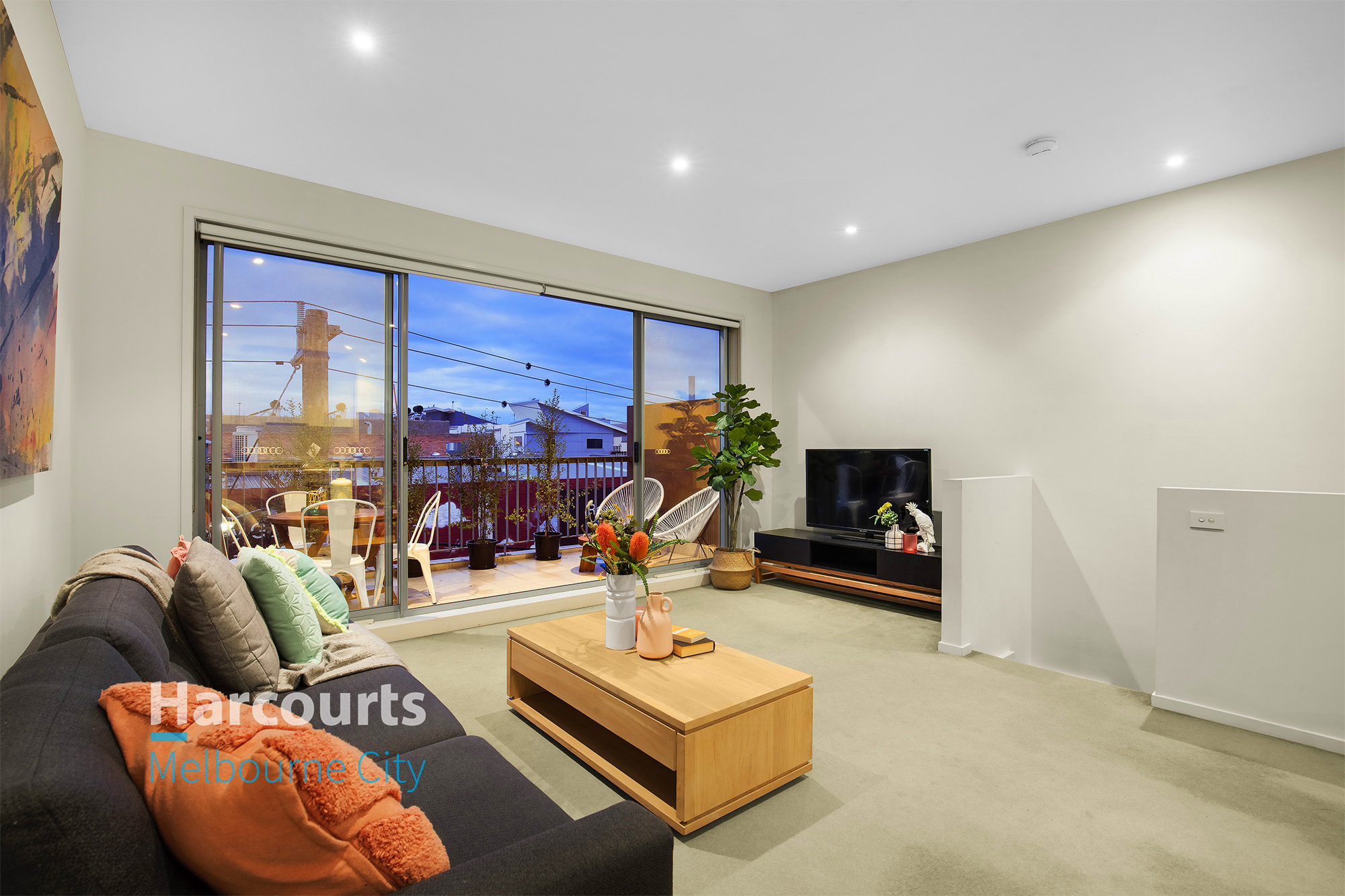 4/208 Albion Street, Brunswick Sold by Harcourts Melbourne City - image 3