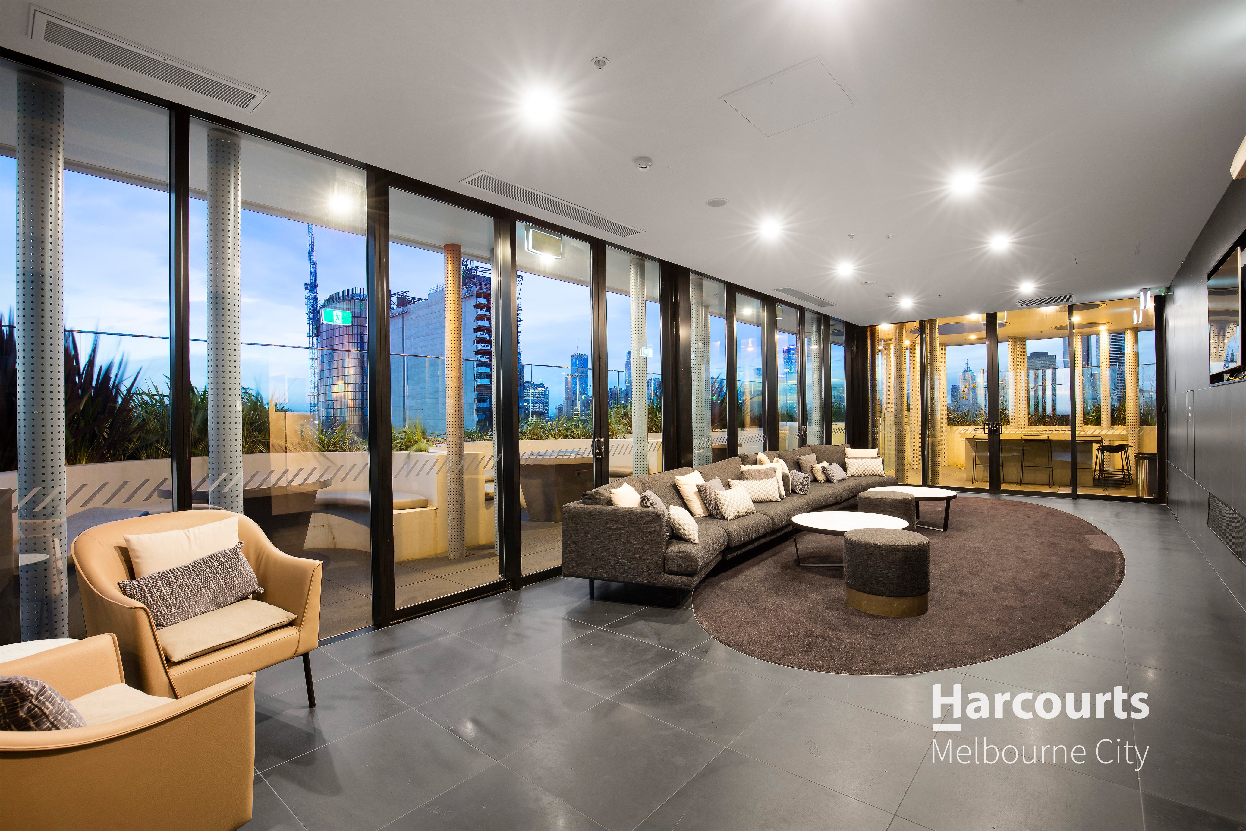 705/89 Gladstone Street, South Melbourne Sold by Harcourts Melbourne City - image 7