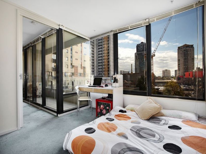 609/668 Bourke Street, Melbourne Sold by Harcourts Melbourne City - image 2