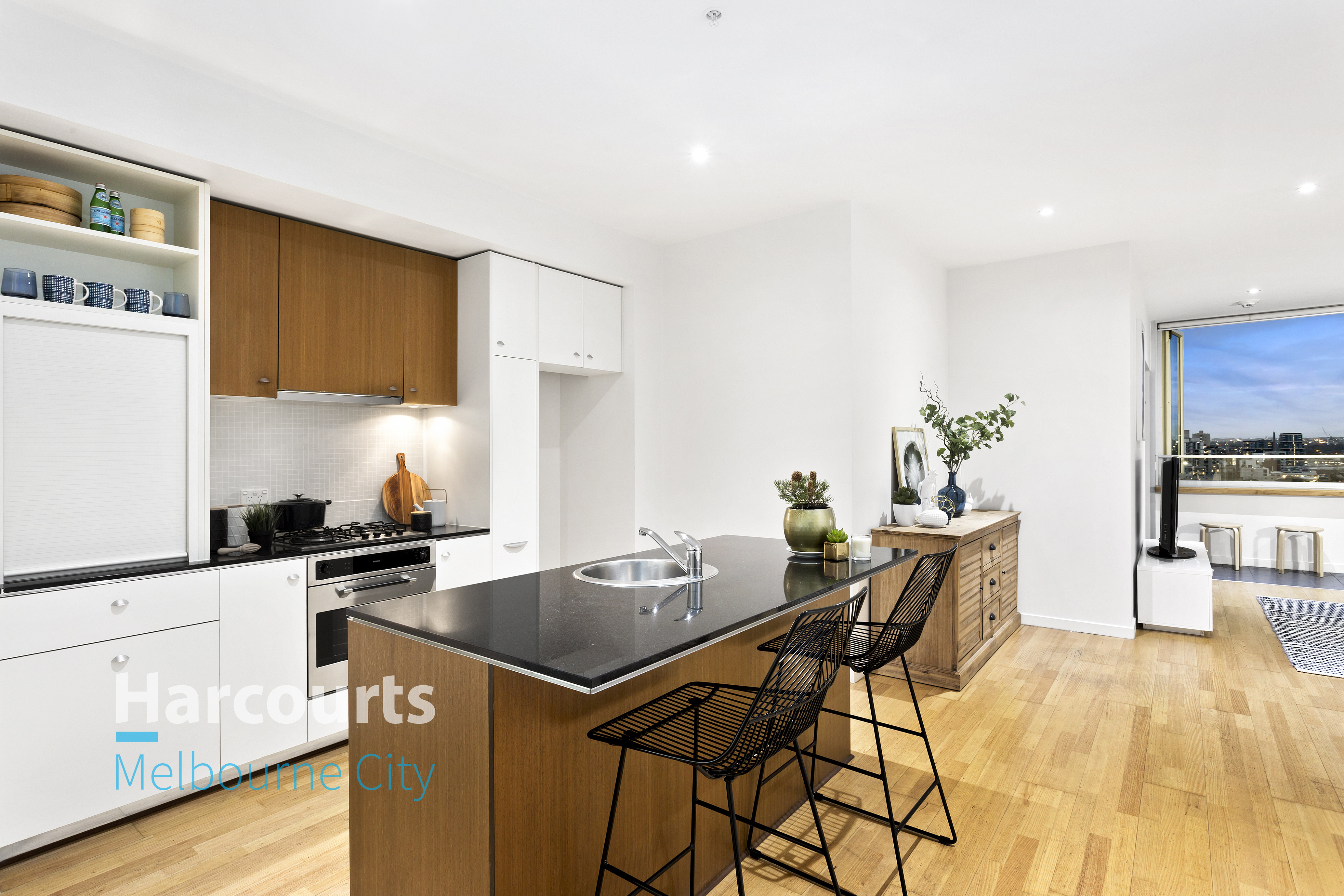 1005/166 Wellington Parade, East Melbourne Sold by Harcourts Melbourne City - image 3